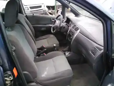 Veículo de Sucata mazda premacy (cp) td active do ano 2002 alimentado rf