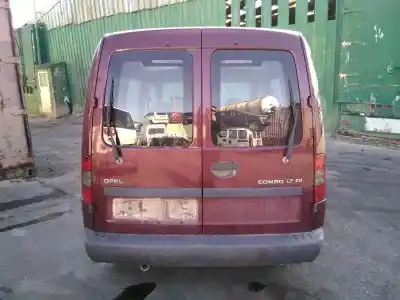 Veículo de Sucata opel combo familiar do ano 2004 alimentado y17dtl