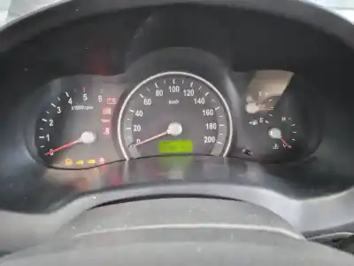 Veicolo di demolizione kia carnival 2.9 crdi cat dell'anno 2006 alimentato j3