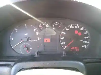 Здавання транспортного засобу audi a4 berlina (b5) 1.9 tdi року 1995 потужний 1z