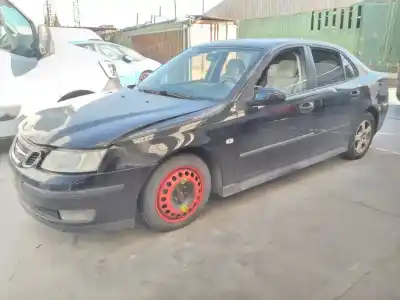 Veículo de Sucata saab 9-3 berlina 2.2 16v tid cat do ano 2002 alimentado d223l