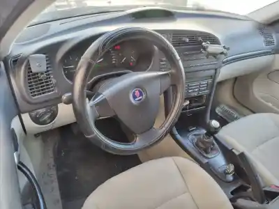 Veículo de Sucata saab 9-3 berlina 2.2 16v tid cat do ano 2002 alimentado d223l