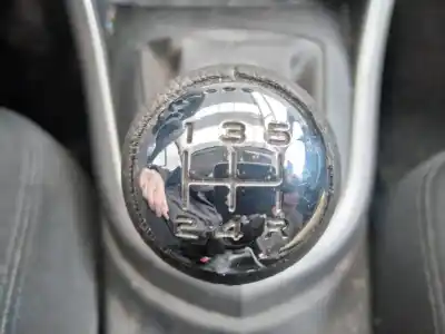 Veículo de Sucata peugeot 308 sport do ano 2008 alimentado 9hz