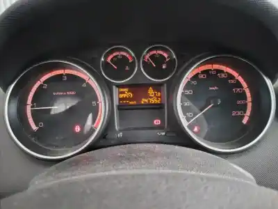 Veículo de Sucata peugeot 308 sport do ano 2008 alimentado 9hz