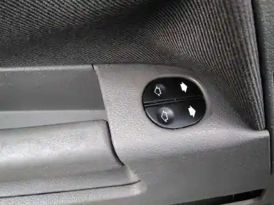 Veicolo di demolizione ford fusion (cbk) steel dell'anno 2002 alimentato f6ja