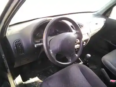 Veículo de Sucata citroen saxo 1.5 d furio do ano 2000 alimentado vjz