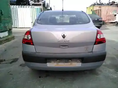 Veículo de Sucata renault megane ii berlina 5p confort authentique do ano 2005 alimentado k4j d730