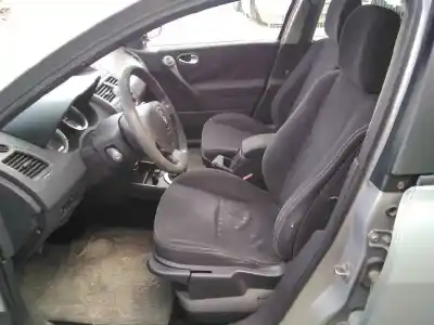 Veículo de Sucata renault megane ii berlina 5p confort authentique do ano 2005 alimentado k4j d730