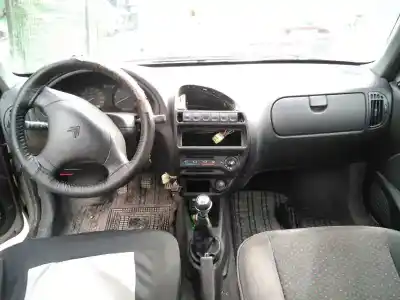 Vehicul casat citroen saxo 1.5 d sx al anului 1998 alimentat vjz