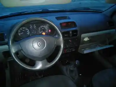 Утилизация автомобиля renault clio ii fase ii (b/cb0) authentique года 2002 питание daf b7