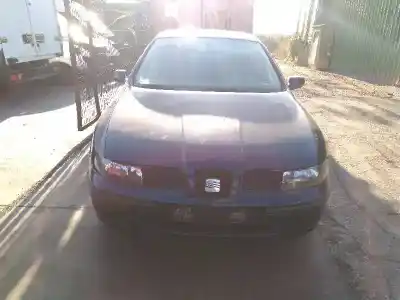 Здавання транспортного засобу SEAT LEON (1M1) Signo року 2001 потужний ALH