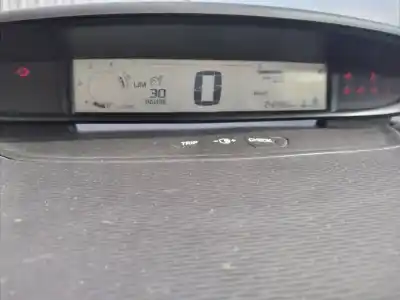 Veicolo di demolizione citroen c4 berlina cool dell'anno 2010 alimentato 9hz