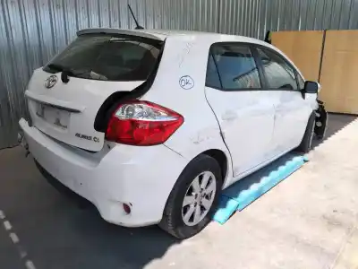 Véhicule à la ferraille toyota auris active de l'année 2012 alimenté 1nd
