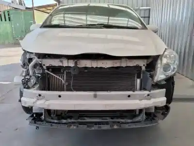 Véhicule à la ferraille toyota auris active de l'année 2012 alimenté 1nd