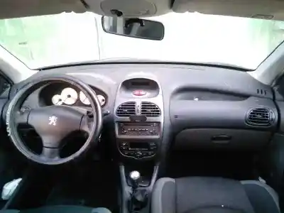 Scrapping Vehicle peugeot 206 sw x-line of the year 2006 powered 8hz