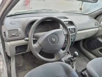 Утилизация автомобиля renault clio ii fase ii (b/cb0) billabong года 2001 питание d4fb7