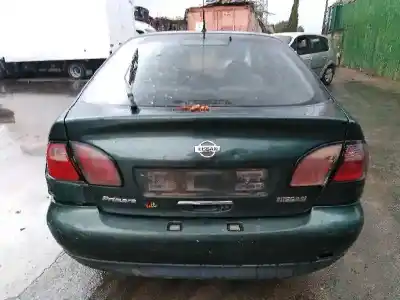 Veicolo di demolizione nissan                                             primera berlina (p11)                                                                                                                                                                                                                                      básico                                                                                                                                                                                                                                                     dell'anno 2000 alimentato cd20