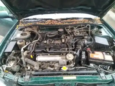 Veicolo di demolizione nissan                                             primera berlina (p11)                                                                                                                                                                                                                                      básico                                                                                                                                                                                                                                                     dell'anno 2000 alimentato cd20