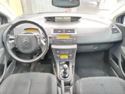 Veículo de Sucata citroen c4 berlina vtr plus do ano 2005 alimentado 9hy