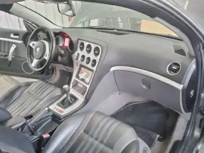 Veículo de Sucata alfa romeo brera (177) 2.2 jts 16v selective sky view do ano 2006 alimentado 939a5000