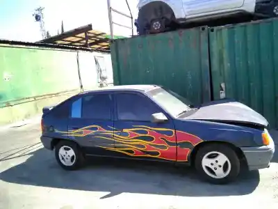 Veículo de Sucata opel kadett e gl berlina do ano 1991 alimentado 16sv