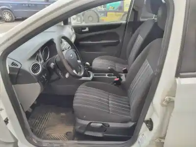 Здавання транспортного засобу ford focus lim. (cb4) trend року 2008 потужний hhda