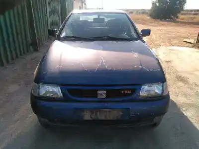 Veicolo di demolizione SEAT CORDOBA BERLINA (6K2) GLX dell'anno 1997 alimentato AHU