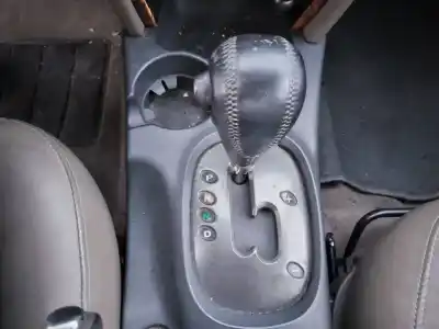Vehículo de desguace hyundai                                            santa fe (sm)                                                                                                                                                                                                                                              2.7 v6 cat                                                                                                                                                                                                                                                 del año 2002 con motor g6ba