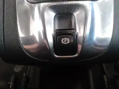 Veículo de Sucata opel meriva b essentia do ano 2010 alimentado a13dtc