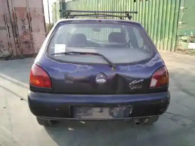 Veículo de Sucata ford fiesta berlina (dx) básico do ano 1998 alimentado rtj