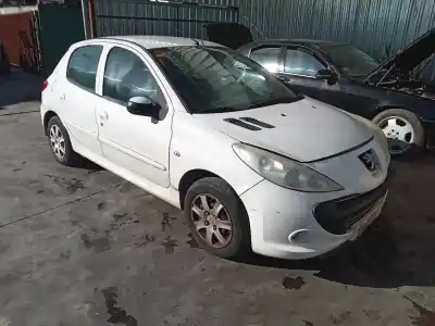 Veículo de Sucata peugeot 206+ básico do ano 2009 alimentado hfx