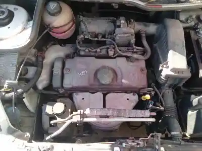 Veículo de Sucata peugeot 206+ básico do ano 2009 alimentado hfx