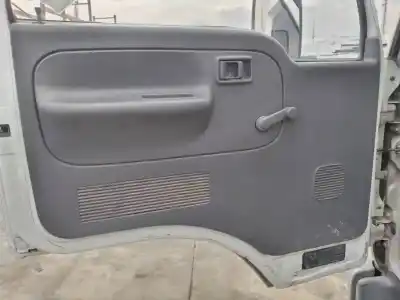 Sloopvoertuig nissan cabstar e cabina simple cabina individual van het jaar 2003 aangedreven bd30