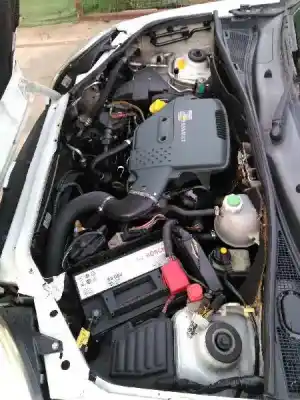 Здавання транспортного засобу renault kangoo (f/kc0) authentique року 2004 потужний f8q p6