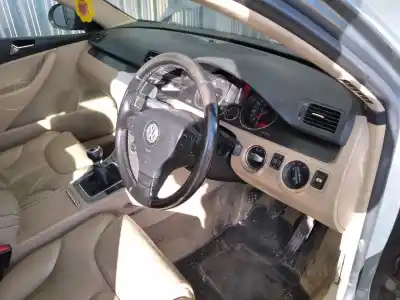 Veículo de Sucata volkswagen passat berlina (3c2) highline do ano 2006 alimentado bkp
