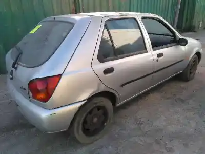 Veículo de Sucata ford fiesta berlina (dx) 1.8 diesel cat do ano 1997 alimentado rtj