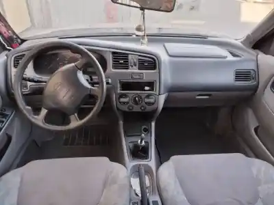 Veículo de Sucata nissan primera berlina (p11) comfort do ano 2000 alimentado cd20