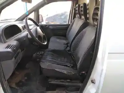 Veicolo di demolizione citroen jumpy 2.0 hdi sx furg. (80kw) dell'anno 2003 alimentato rhz