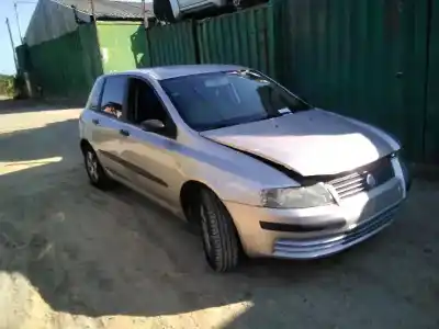 Здавання транспортного засобу fiat stilo multi wagon (192) 1.6 16v року 2003 потужний 182b6000