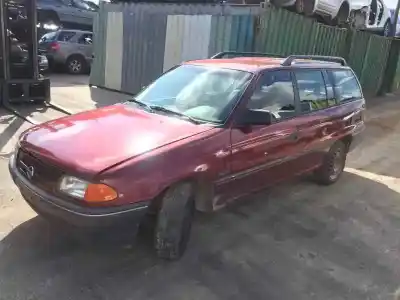 Vehicul casat opel astra f caravan astra familiar gls (i) al anului 1992 alimentat c14se
