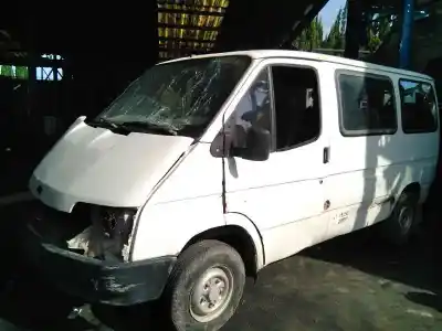 Veículo de Sucata ford transit, combi/bus 86/92 combi ft 100 largo do ano 1986 alimentado 4ab