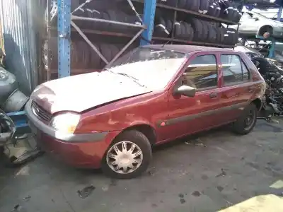 Sloopvoertuig ford fiesta berlina (dx) ambiente van het jaar 1999 aangedreven rtj