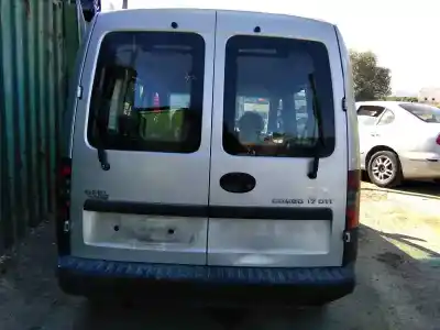 Veículo de Sucata opel combo familiar do ano 2003 alimentado y17dt