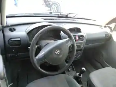 Veículo de Sucata opel combo familiar do ano 2003 alimentado y17dt