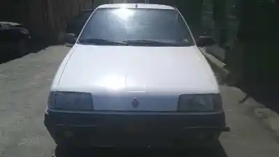 Здавання транспортного засобу RENAULT 19 1.4 року 1990 потужний E6J