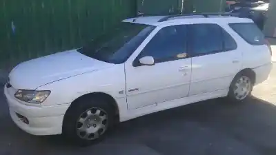 Veicolo di demolizione peugeot 306 break 1.9 diesel dell'anno 2001 alimentato wjy