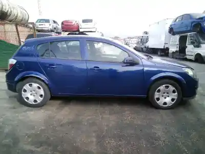 Veículo de Sucata opel astra h berlina cosmo do ano 2005 alimentado z17dth