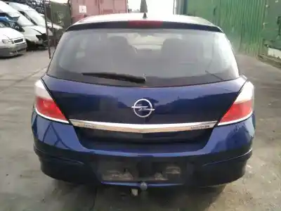 Veículo de Sucata opel astra h berlina cosmo do ano 2005 alimentado z17dth