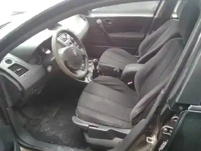 Verschrottungsfahrzeug renault megane ii berlina 5p luxe dynamique des jahres 2006 angetrieben k9k p732