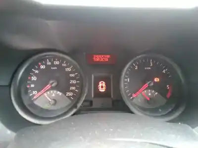 Verschrottungsfahrzeug renault megane ii berlina 5p luxe dynamique des jahres 2006 angetrieben k9k p732